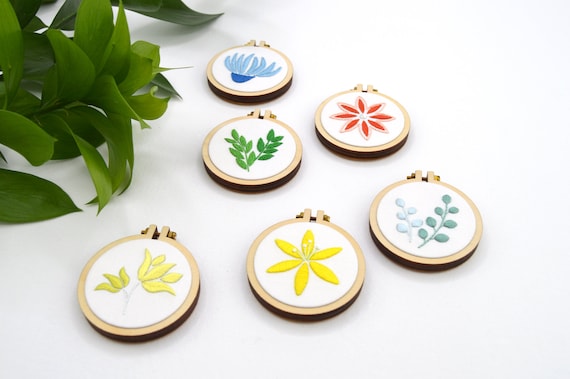 Mini Embroidery Hoops Project