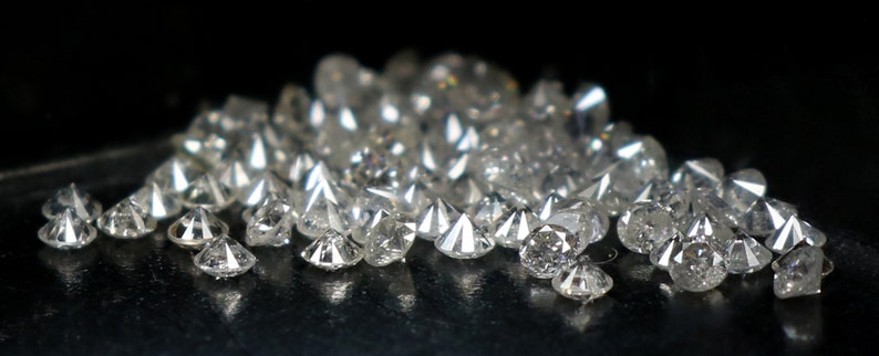 Diamant Naturel Brut 0,567 Carats - Ronde - Couleur G - Pureté I1 - 4,77 Mm