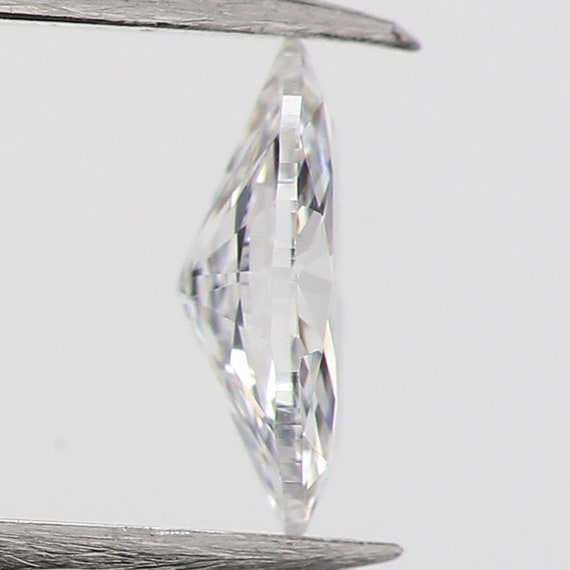 Men sodda qizni aldadim