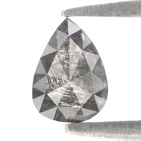 0.70 CT 天然ルースペアシェイプダイヤモンド ソルト＆ペッパー