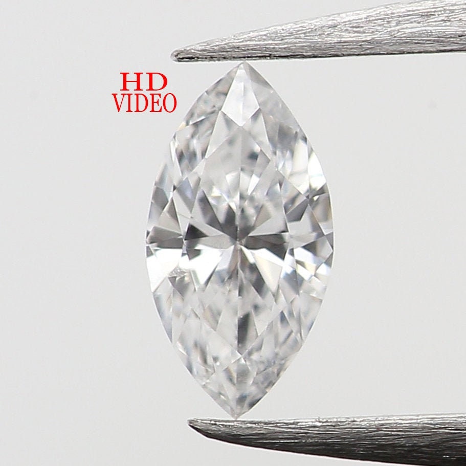 Haqiqiy bolmagan porno yakkaxon sargish