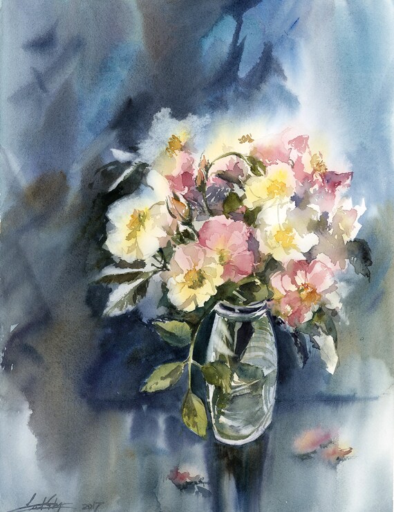 Bouquet De Fleurs Dans Un Vase En Verre Peinture Originale Daquarelle Nature Morte Et Peinture Bleue De Fond Des Fleurs Roses Et Blanches