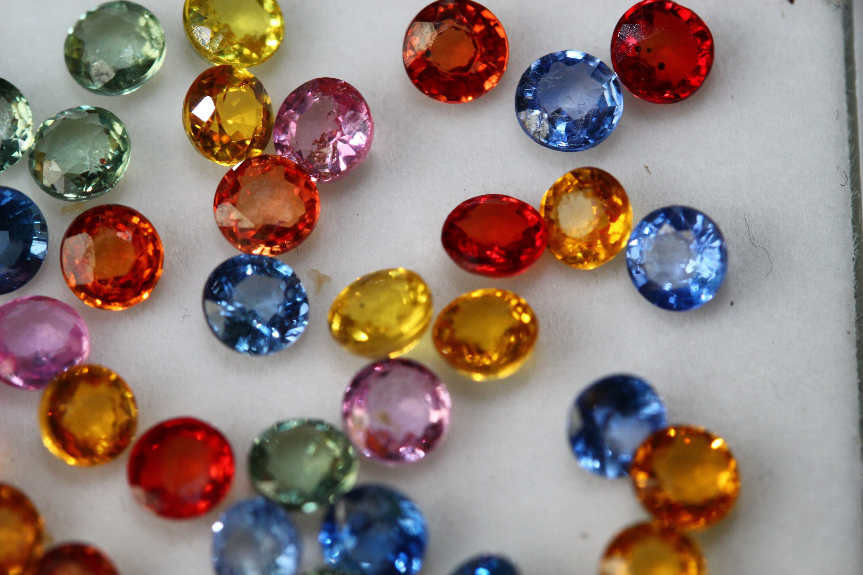 Best Quality 5mm Round Calibrated Rainbow Sapphires /pink Etsy Canada