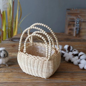 Rustic Wood Beads Willow Wedding Flower Girl Basket, Bridesmaid Basket, Flower Girl Gift, Hand Woven Basket, Vintage Wedding Basket image 2