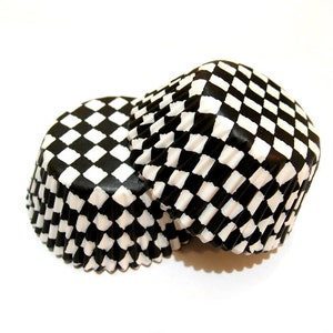 Black and White Checker Cupcake Liners (50)