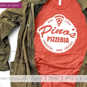 Stephanie Plum, Pinos Pizzeria, Buch-Shirt SVG, Buch-Shirts Frauen, Janet Evanovich, Kopfgeldjäger, Buchliebhaber Geschenk, Jäger-Shirt, SVG-Dateien