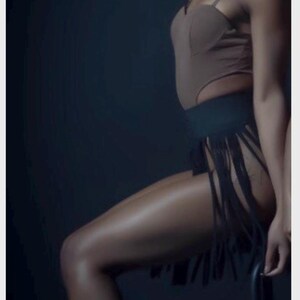 fringe, faux leather skirt, faux leather belt, belt, fringe belt, fringe skirt, black leather fringe, vynil fringe, vynil belt, leather belt