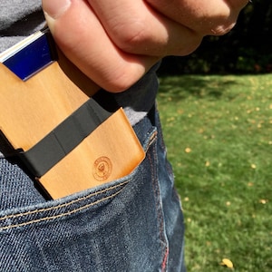 Reclaimed & Recycled Wood Wallet - THE BALBO