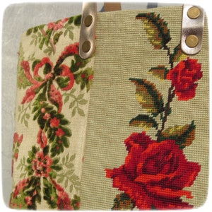Romantic Bag, Tapestry vintage, Floral Upholstery Velvet, Red Rose Needlepoint image 7