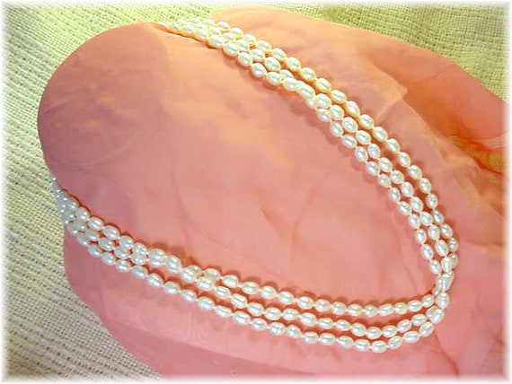 Pure White Baroque Pearl Necklace,70", RARE 7 to … - image 5