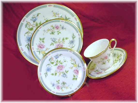 LENOX Morning Blossom, Lenox 5 Piece Place Setting, Made in USA