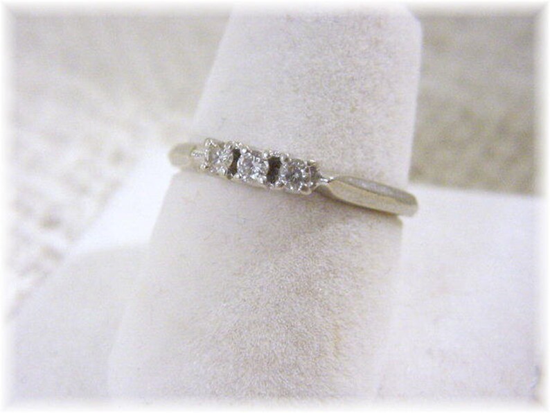 14K White Gold Sparkling 3 Diamond Ring Wedding Jewelry Estate Antique Gift Box Pinky Size 6 FREE SHIPPING Bride Anniversary