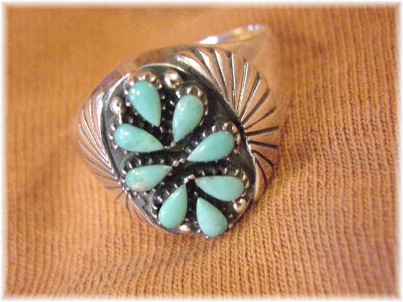Size 14 Thumb Ring Needlepoint Petit Point Native American Concho Indian FREE SHIPPING Kingman Turquoise Sterling Silver Zuni Ring