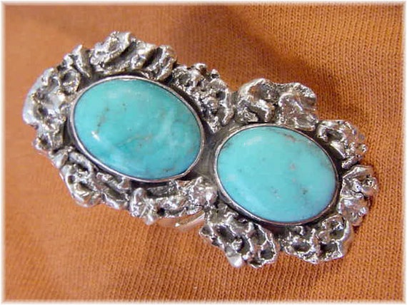 Enormous Vintage Native American Navajo Signed Morenci Turquoise Sterling Silver Ring Enormous Vintage Native American Navajo Signed Morenci Turquoise Sterling Silver Ring