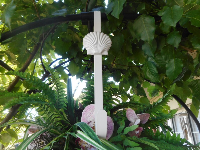 Seashell Wreath Door Hanger Coastal Nautical Wreath Holder Etsy