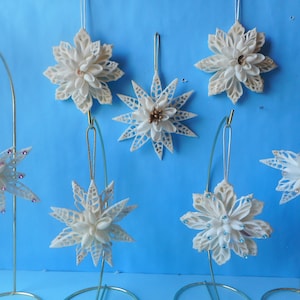 Medium SnowFlake SeaShell  Ornaments-Coastal Tree Ornament- Coastal Christmas Home Decor