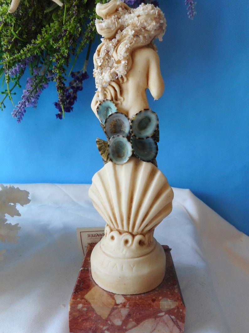 Birth of Venus statue Italy Lorenfa marble base 9 tall nude female shell Sea Shell Birth Of Venus Statue-Sculpture Fine Shell Art