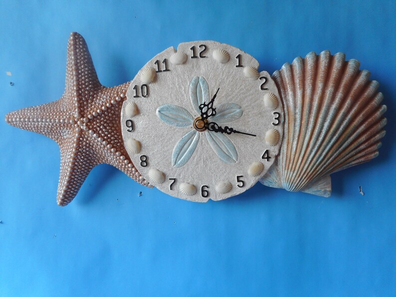 Sea Shell Coastal Beach Wall Clock-Clock With Sea shells-Seashell Art-Coastal Shell Clock