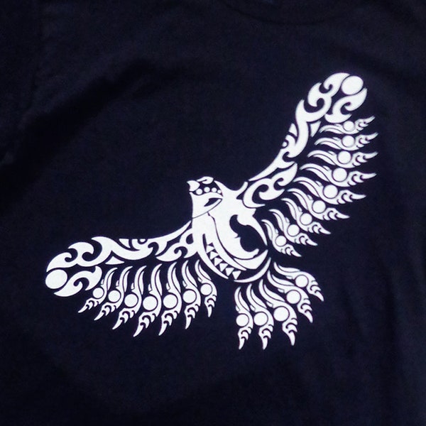 I'O~HAWAIIAN HAWK {tshirt}