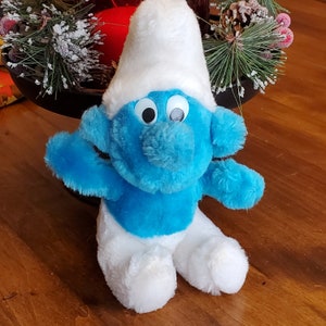 1980 Smurf Sitting Stuffed Animal Waving Peyo, Wallace Berrie & Co 8"