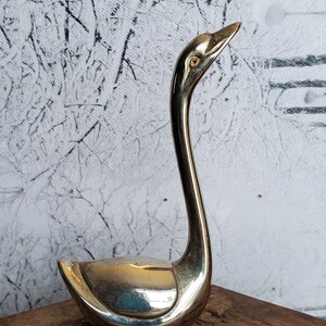 Vintage Swan Figurine Ring Holder