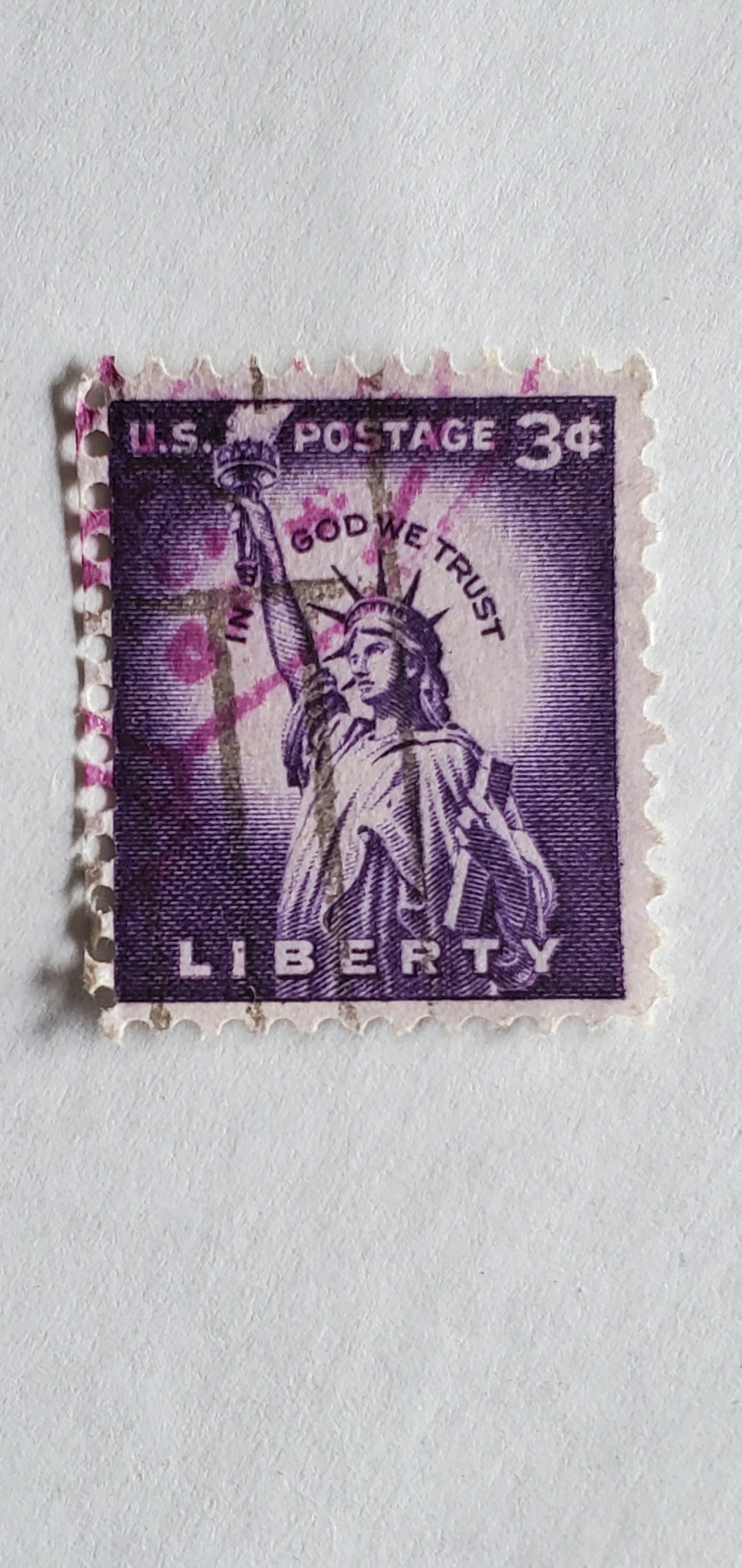 1954 Statue of Liberty 3c US Postage Stamp Purple - Etsy display picture 1