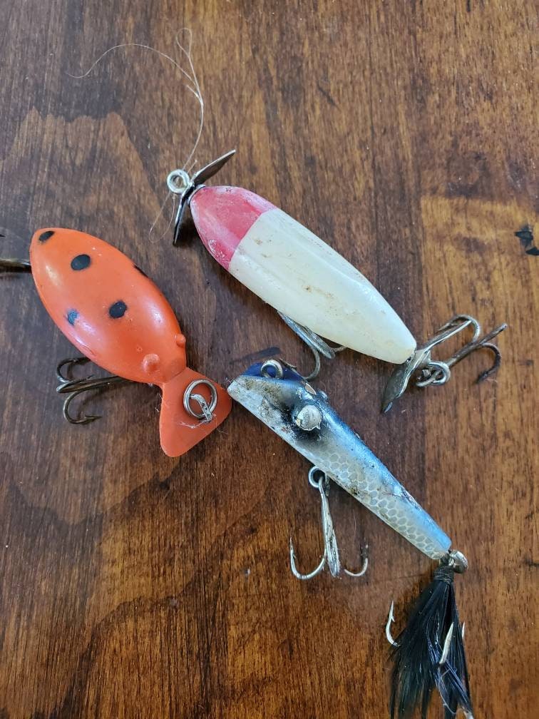 3 Vintage Fishing Lures - Etsy