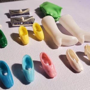 Vintage Topper Dawn Doll Shoes & Accessories Bundle