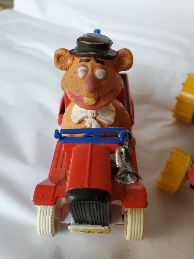 Voiture Jouet Corgi Les Muppets On Wheels - Fozzie Bear, édition 2000, Occasion