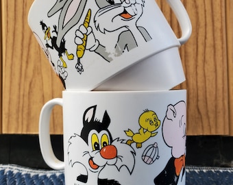 Vintage Lexington Plastic Warner Brothers Mugs Sylvester Tweety Porky Daffy & Bugs