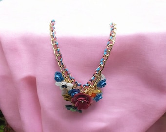 Colar de flores - Colar colorido - Colar Boho - Colar de babador - Colar de declaração - Colar de pérolas - Colar único - Presente
