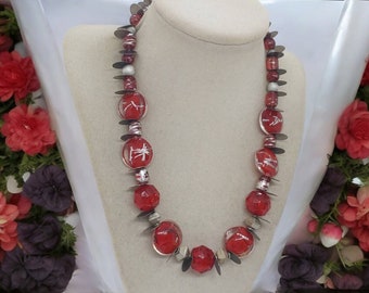 Rode en zilveren ketting voor vrouwen - Valentijnsdag ketting - cadeau voor moeder - unieke ketting - statementketting - huwelijkscadeau