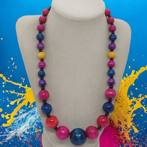 Collier multicolore pour elle - Collier coloré - Collier en bois - Collier unique en son genre - Collier tendance - Collier bohème - Cadeau