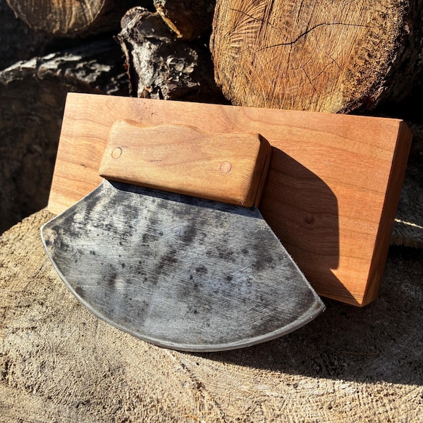 Forged Carbon Steel Ulu Knife: Kitchen Chopper with handmade Box
