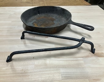 Blacksmith Foldable Forged Iron Trivet