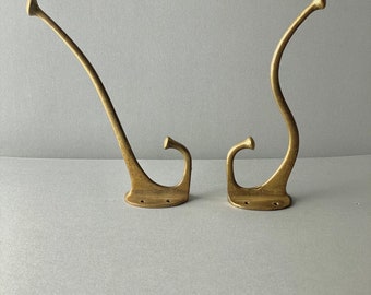 Rare/ A pair of very beautiful handcrafted Art Nouveau / Jugendstil brass wall hooks made in Austria by Adolf Loos 1910s