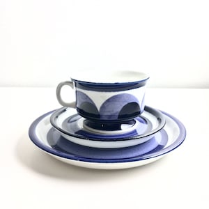 Hand painted vintage Arabia Finland &quot;Paju&quot; cup set include cup, saucer and desert plate, designed by Anja Jaatinen-Winquist, 1970s