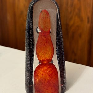 A beautiful handmade art glass by glass artist Juha Danson 2003, Made in Finland