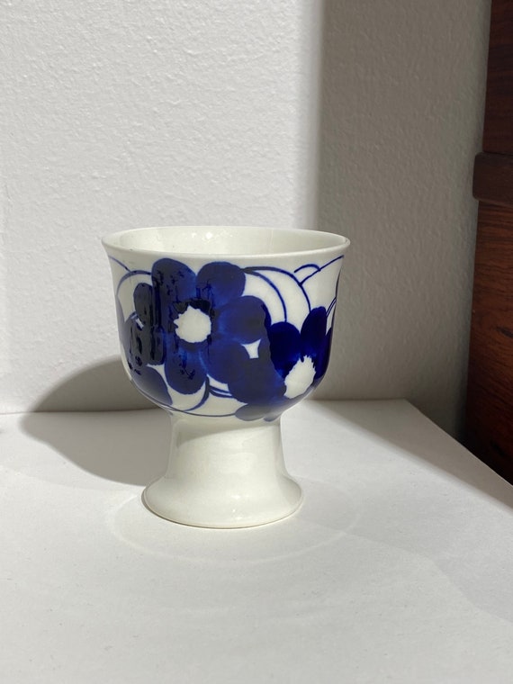 Rare/vintage Arabia Finland Atelje Goblet. Hand Painted Goblets