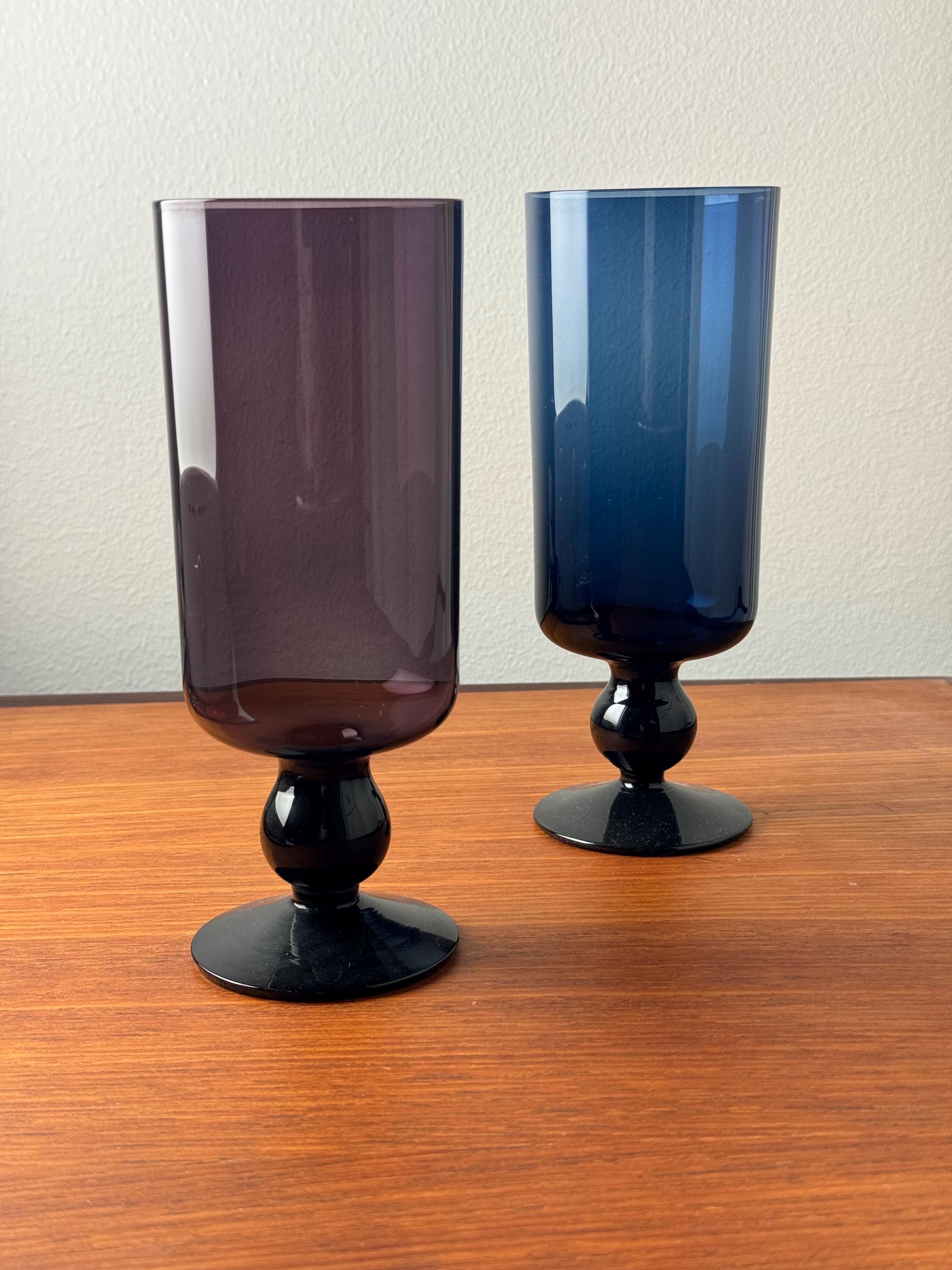 Vintage / Beautiful Purple Nuutajärvi Glass Vase 3047 Designed by
