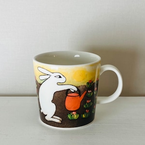 Vintage Arabia Finland ceramic mug named “Gardener Bunnies” designed by Heljä Liukko-Sundström, 2008-2009, Made in Finland
