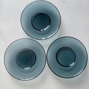 A set of three glass plates from Nuutajärvi, Finland 1950s-1960s.