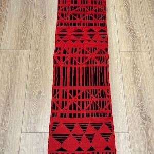 Festival vintage abstract Finnish woolen tapestry  (Täkänä ) , handmade in Finland in 1960s.