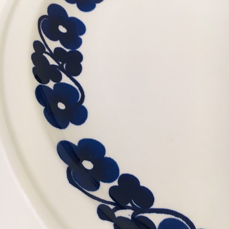 Made in Finland Very Big rare vintage Arabia Finland ceramic plate named Aamu designed by Esteri TomulaG\u00f6ran B\u00e4ck 1970s
