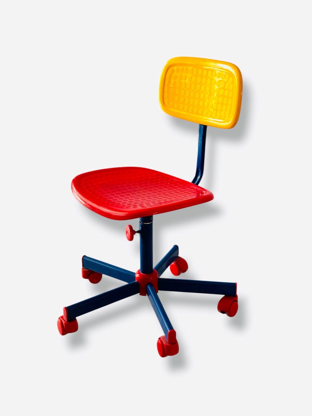 Memphis Style 80s ポストモダンチェア スペースエイジ パステル Memphis Design Is an Iconic '80s Style We Still Love Today