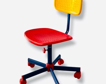 Memphis Style Vintage adjustable Office Desk Chair designed by Marianne Hagburg for Ikea, 1980s Made in Sweden