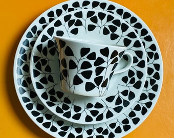 Very rare vintage Arabia Finland”Lutukka“coffee cup set by Esteri Tomula, made in Finland,1970