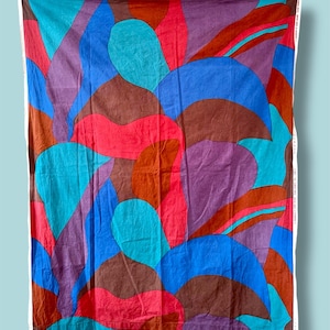 vintage Marimekko fabric/curtain/table cloth designed by Marimekko famous Japanese designer Fujiwo Ishimoto named “Kamelia” in  1992