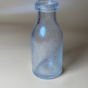 An Erik Höglund bubble Glass Art bottle for Boda. 1960s,  made in Sweden
