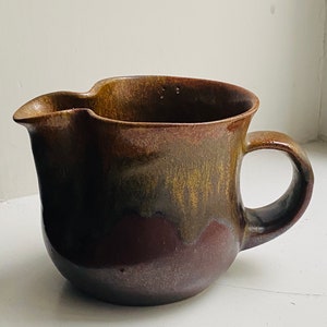 With signiture/ Ceramic art jug /Liisa Hallamaa studio,Made in Finland 1970s